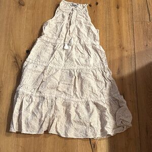 Vineyard Vines Textured Cream Top